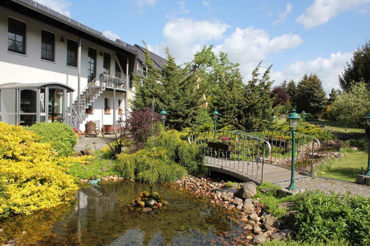 Ferienhof Alte Schmiede Goyatz-Guhlen エクステリア 写真